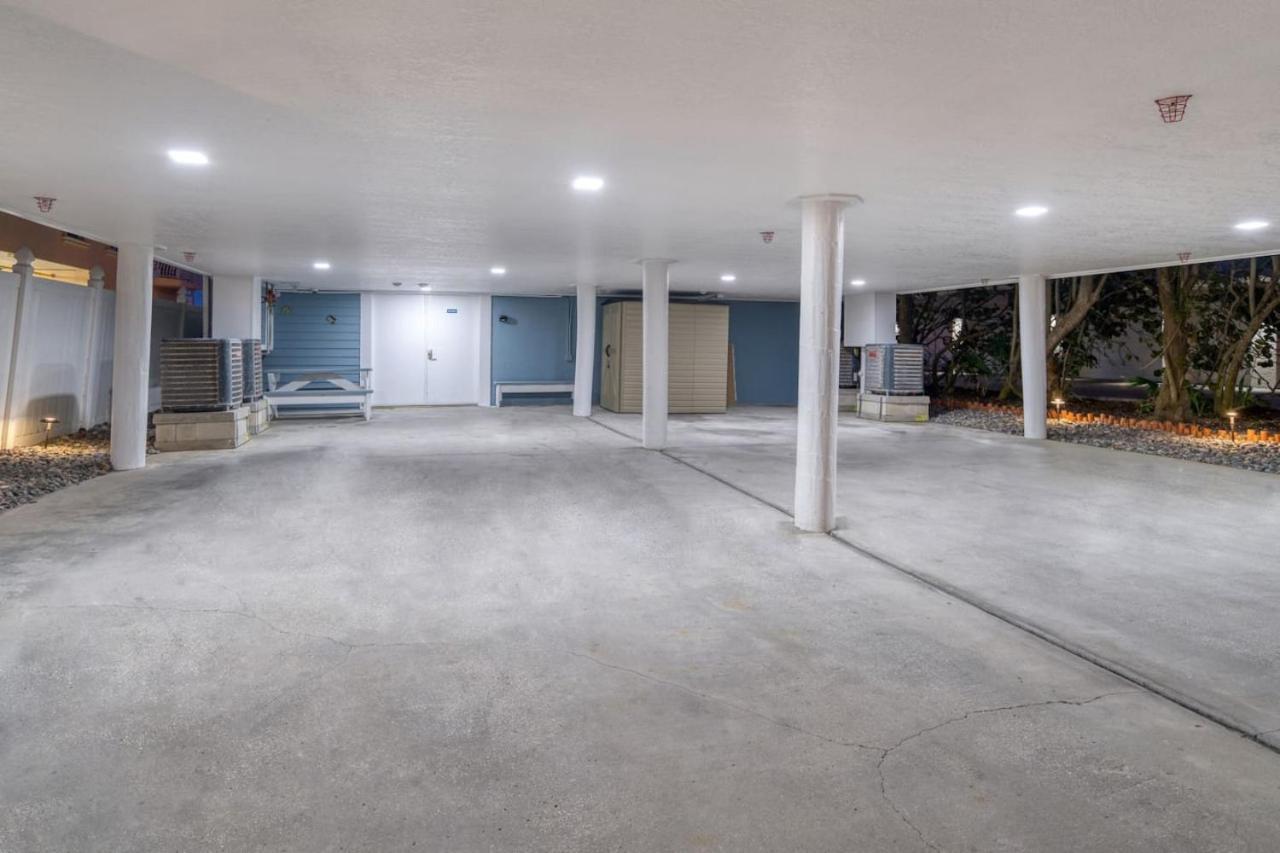 Four Shores Unit 3 Gulf Condo Direct Gulf With Pool And Spa شاطئ كليرووتر المظهر الخارجي الصورة