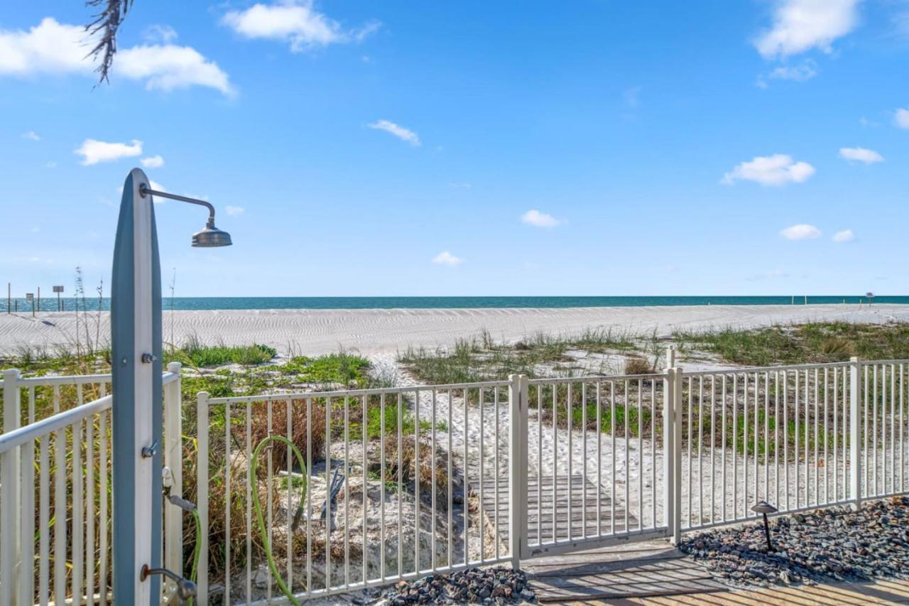 Four Shores Unit 3 Gulf Condo Direct Gulf With Pool And Spa شاطئ كليرووتر المظهر الخارجي الصورة